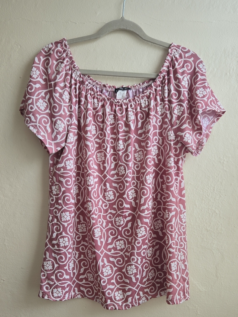 Double Take Mauve Pink & White Floral Scroll Off-the-Shoulder Blouse_0082